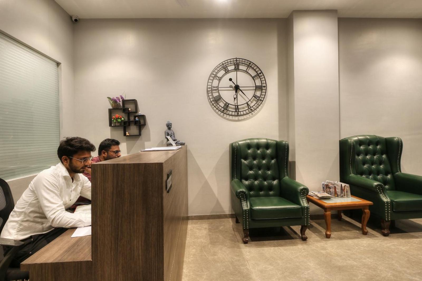 Magnus Fortune House Business Hotel , Magarpatta Mundhva Exterior foto